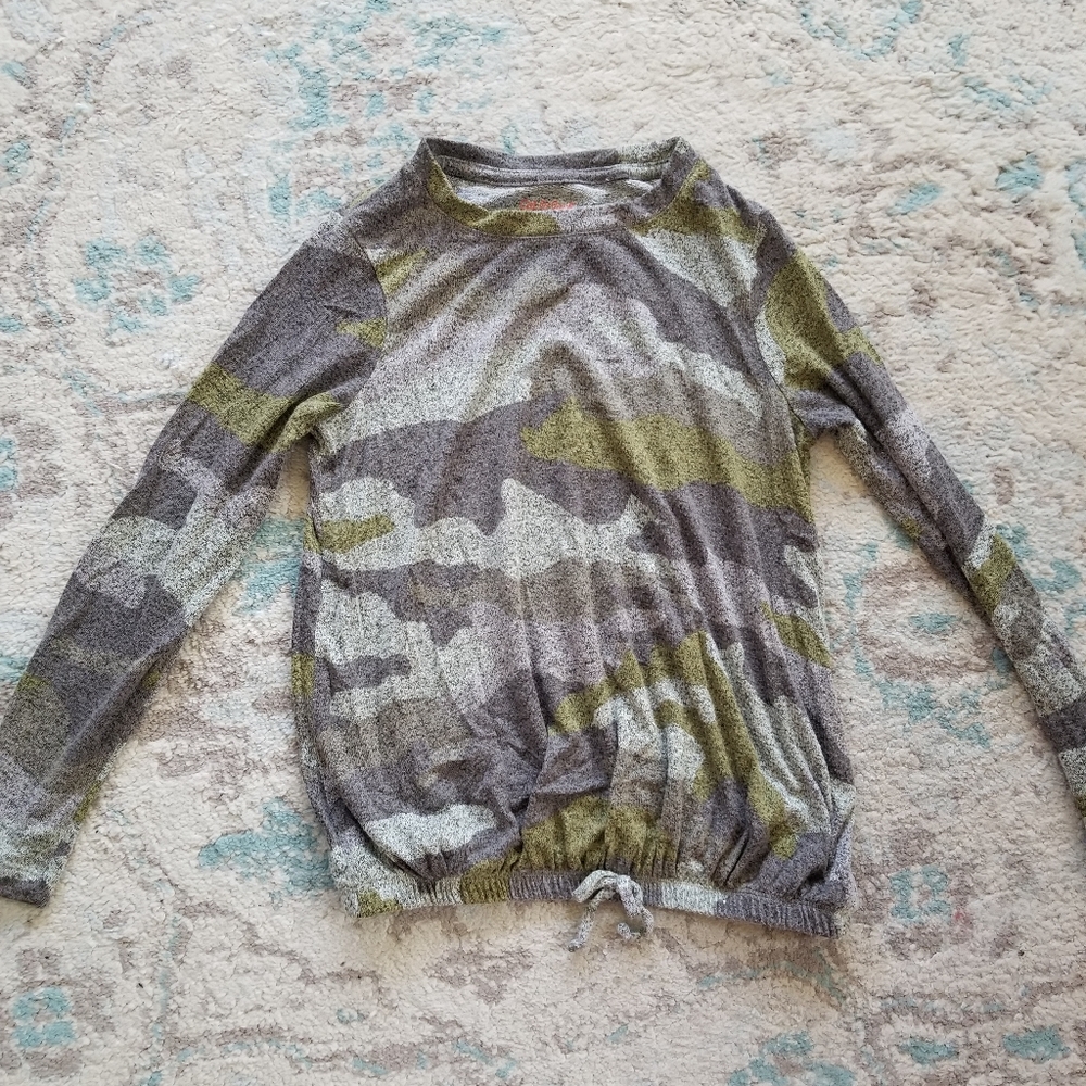 Cat&Jack camo sweater
